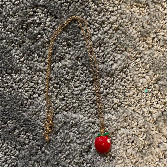 Apple necklace - Picture 1 of 3